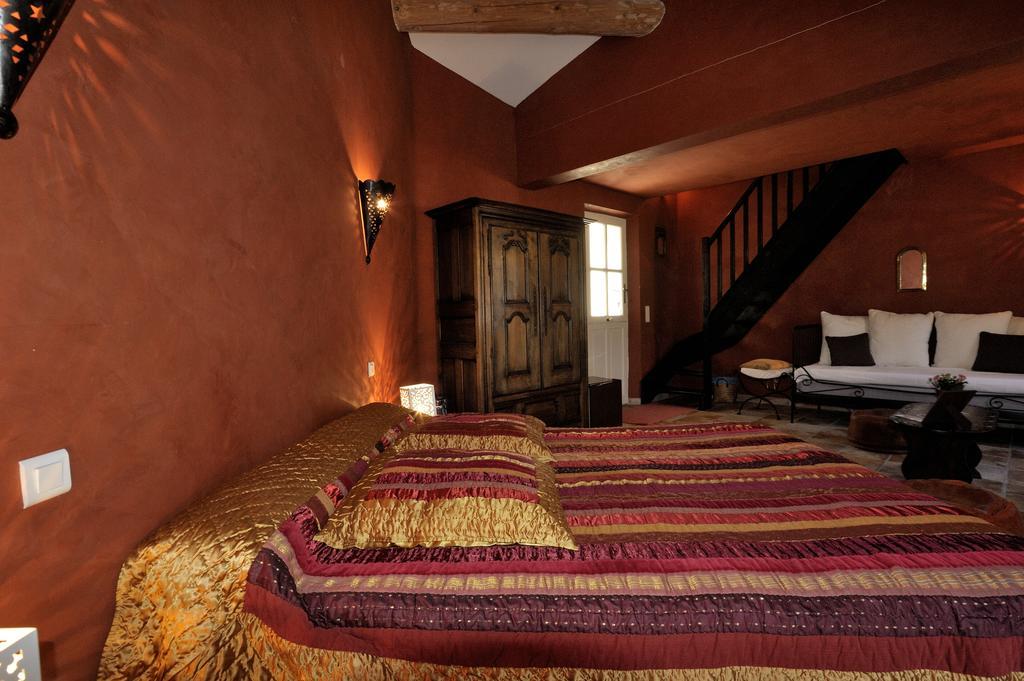 Mas De Lure Bed and Breakfast Salon-de-Provence Eksteriør billede