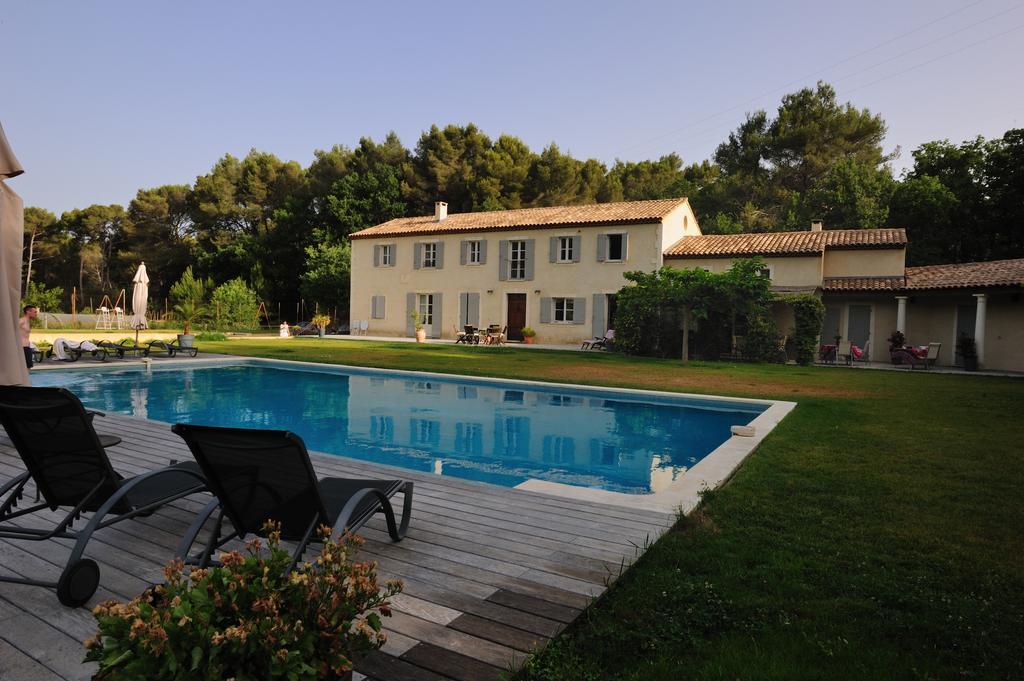 Mas De Lure Bed and Breakfast Salon-de-Provence Eksteriør billede